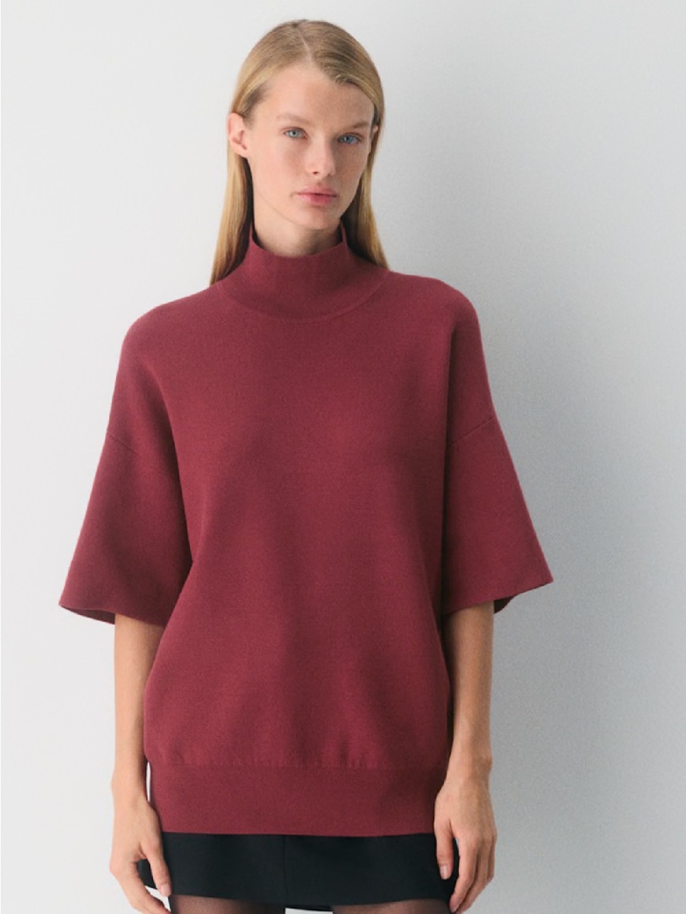 Babaton "advice" Short-Sleeve Mock Neck Sweater - Wine